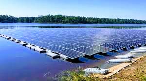 US utility kicks off floating solar plant