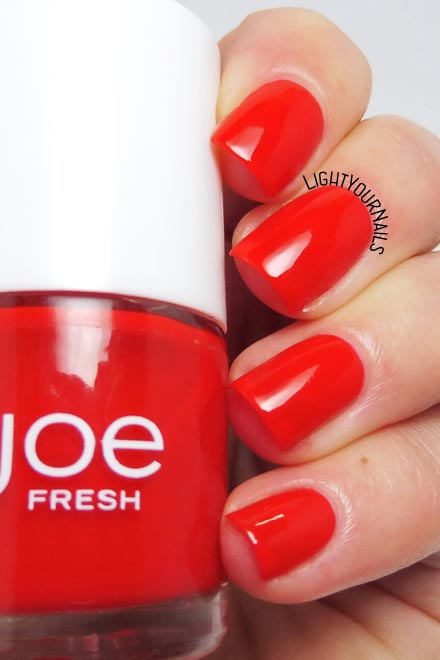 Smalto lacca rosso Joe Fresh Apple red jelly nail polish #joefresh #nails #unghie #lightyournails