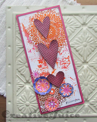 Lisa Hoel for Eileen Hull - Valentine's Day cards using new Chapter 1 Sizzix dies  #mymakingstory #eileenhull #creativejuicefreshsqueezed #tim_holtz