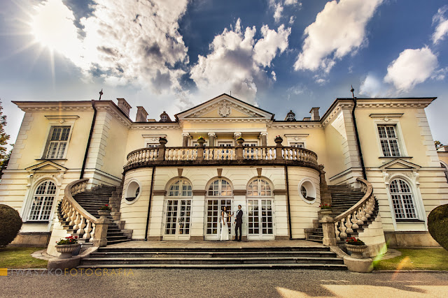 Iwaszko Fotografia Sesja plenerowa w Pałacu w Balicach, Pałac Radziwiłłów w Balicach, plener ślubny w Balicach, Ania i Piotr Iwaszko