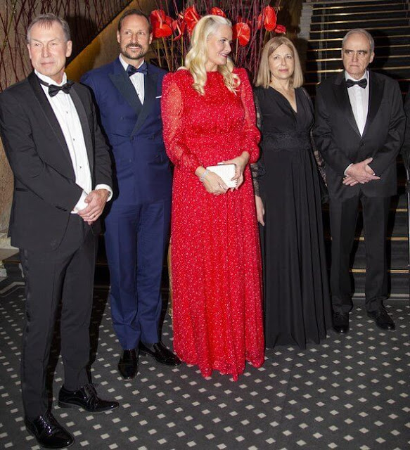 King Harald, Queen Sonja, Oleksandra Matviytsyuk, Natallia Pintsyuk. Crown Princess Mette-Marit