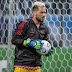 Diego Alves recebe sondagens de dois clubes; Flamengo estuda liberação; saiba mais