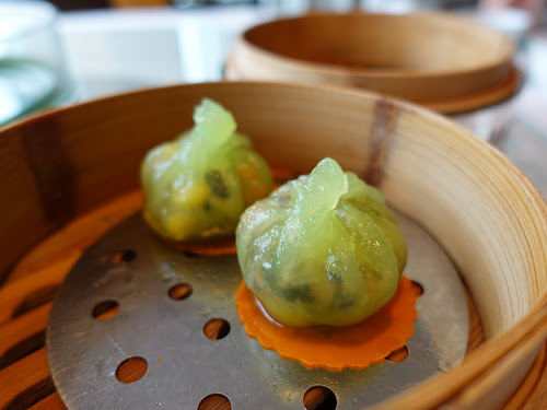 Lung King Heen (龍景軒) - 3 Michelin star Cantonese fine-dining restaurant Four Seasons Hotel Hong Kong - Steamed vegetable dumplings with sweet corn (甘栗雜菌餃)