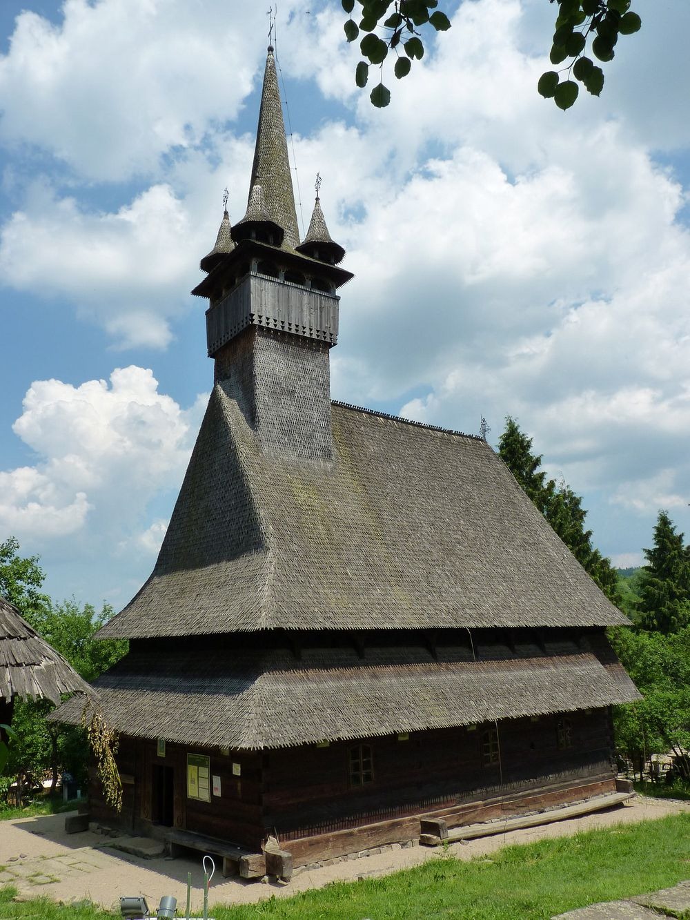 wooden-churches-maramures-5