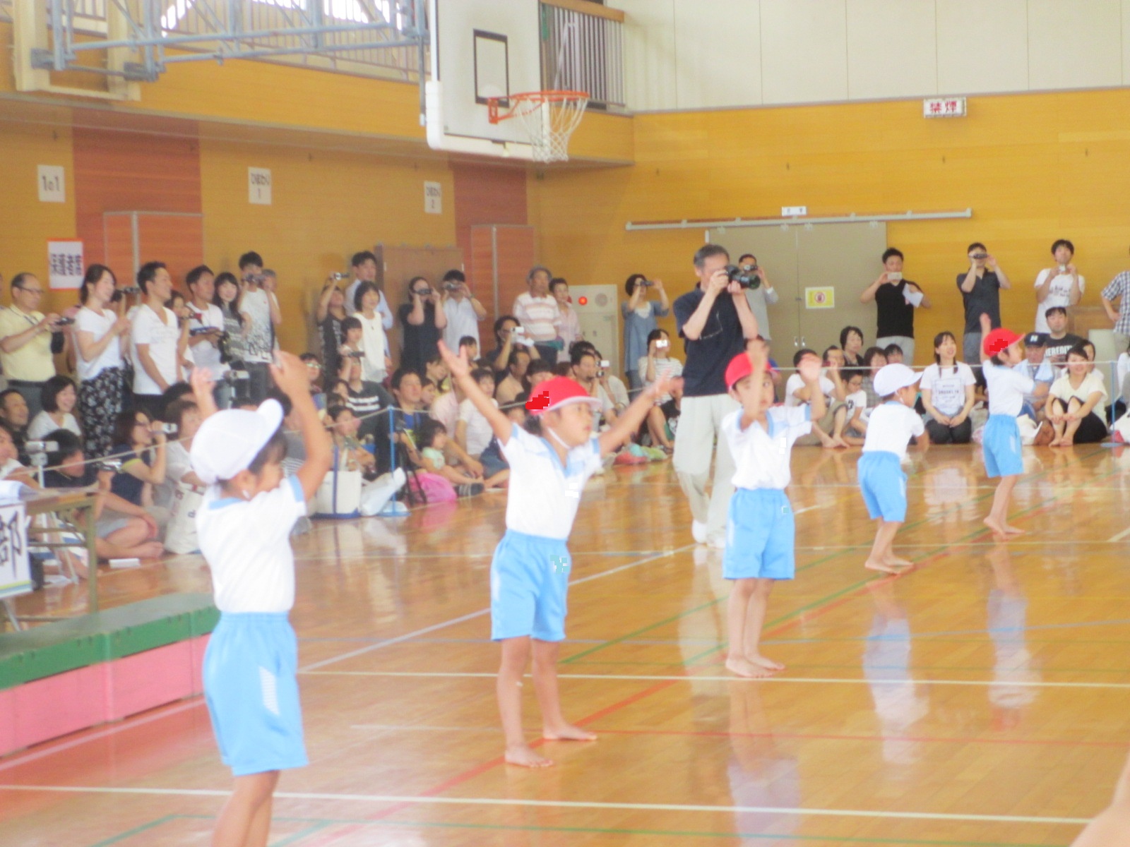 亀田カトリック幼稚園のブログ 今日は 親子運動会