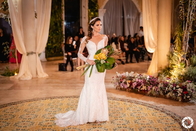 noiva, vestido, festa,  princesa, sereia, decote, decotado, renda, praia, villa giardini, casa de festa, vivian spier, leilah cerqueira, joias, formanda, mãe da noiva, madrinha, madrinhas