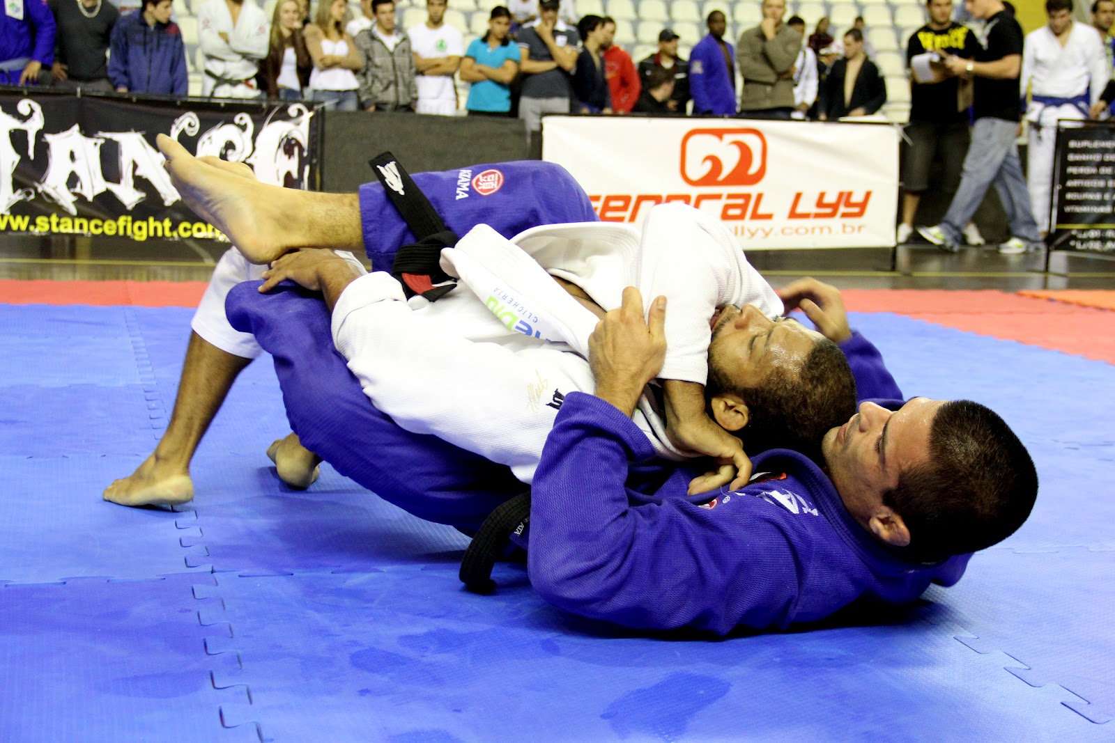 Pois E Acabo De Voltar De Mais Um Treino Cansativo De Jiu Jitsu Eu