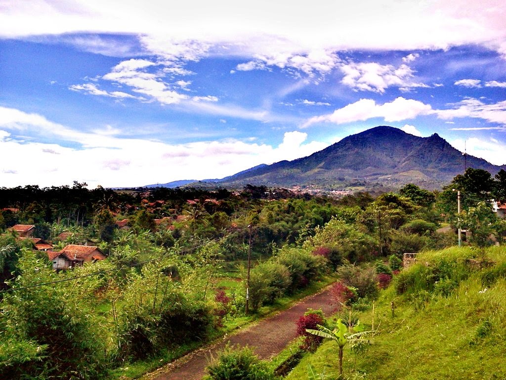 Gunung Manglayang, pilihan tepat belajar pendakian di 