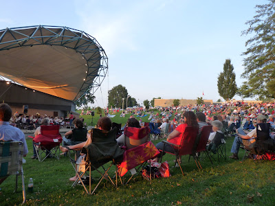 concert band and crowd