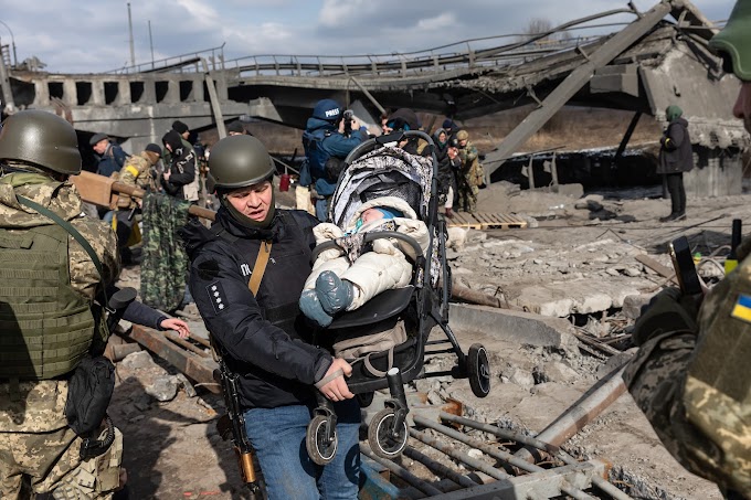 Mariupol: al via le operazioni per evacuare i civili dall'acciaieria Azovstal