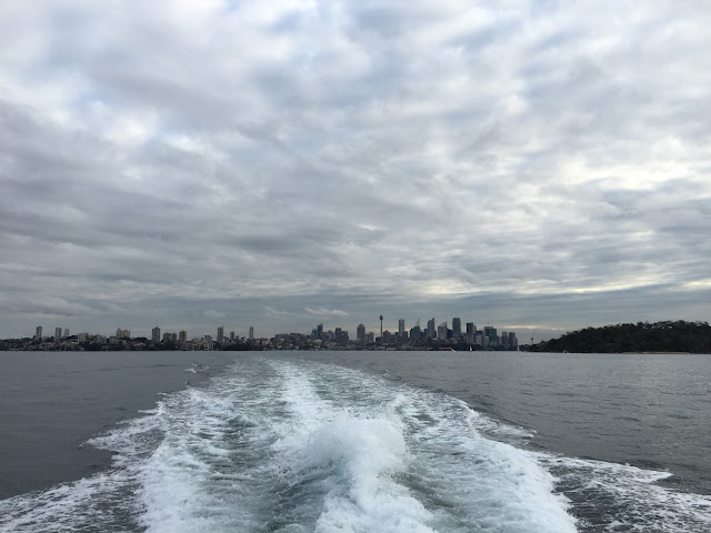 Sydney - Hop On Hop Off Harbour Cruise