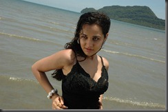 Nisha-Kothari-hot images
