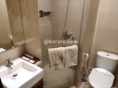 รีวิว โรงแรมราซูน่า ไอคอน เมืองจาการ์ตา ประเทศอินโดนีเซีย (CR) Review Rasuna Icon Hotel, Jakarta, Indonesia.