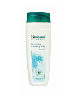 himalaya-herbals-refreshing-cleansing-milk