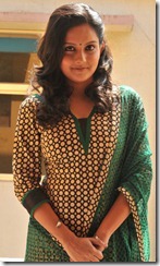 Tamil Actress Mahima Nambiar Stills in Yennamo Nadakkudhu Movie