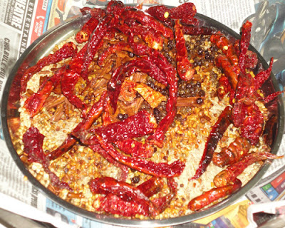 fried red chillies