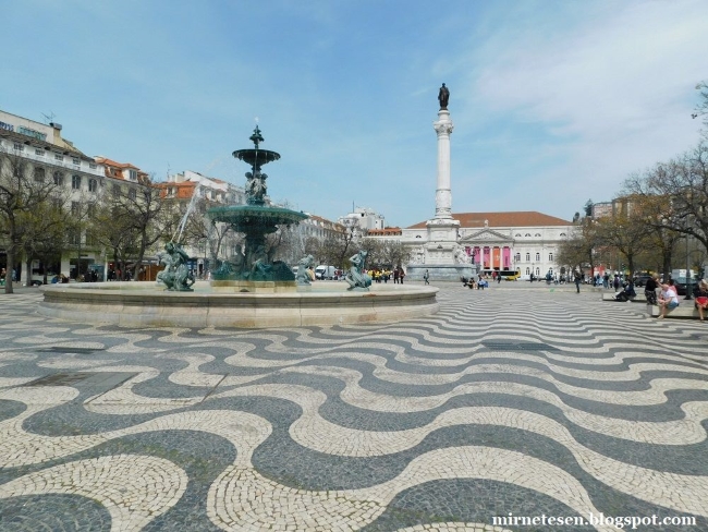 Памятник Педру IV, Лиссабон