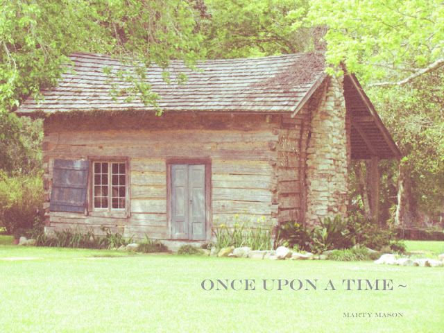 Outbuilding on Melrose Plantation