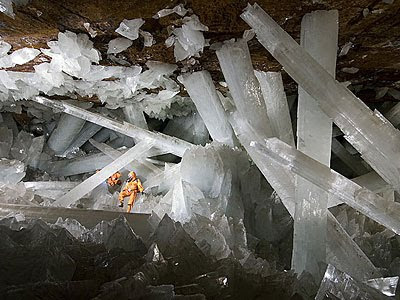 Cave of Giant Crystals (Mexico) 2