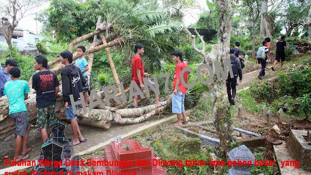 Puluhan Warga Marah Geruduk Makam Umum Dliwang