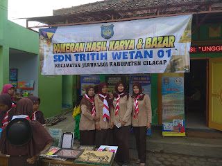 http://www.sdntritihwetan01.sch.id/2018/07/bazar-pameran-dan-persami-sdn-tritih.html