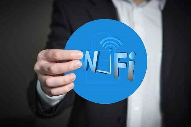 What is wireless medium