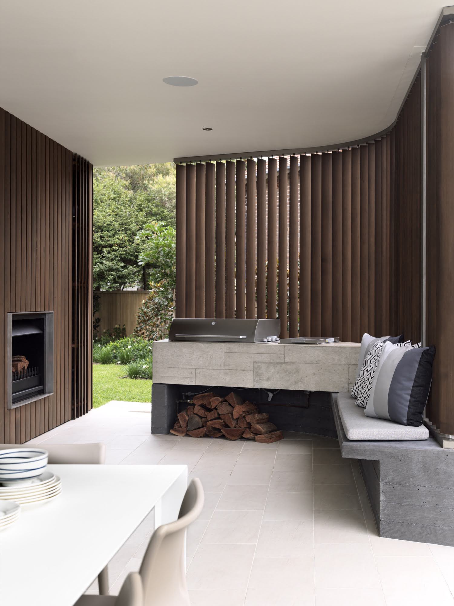 Balcony Over Bronte - Luigi Rosselli Architects