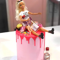 Pasteles de Barbie ebria