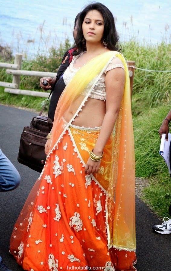 anjali latest hot saree navel photo