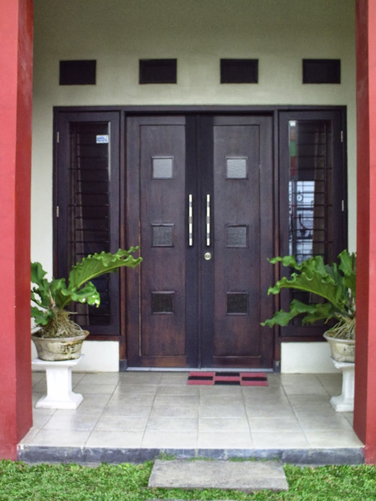 Interior Rumah Dengan Judul Contoh Gambar Pintu Rumah 