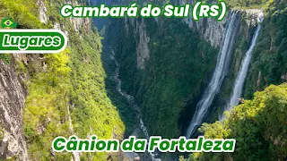 El impactante Cañón da Fortaleza, con sus espectaculares acantilados enfrentados, el pequeño rio debajo y cascadas que caen desde los paredones.