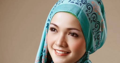 Jilbab Segi EmpatHijab berkualitas  elzatta hijab