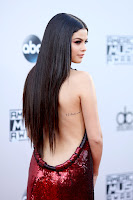 Selena Gomez sexy backless dress at American Music Awards 2015 Red Carpet Dresses Photos