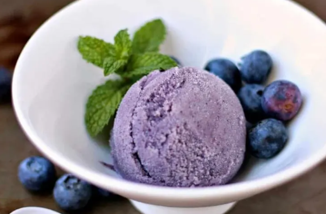 Easy Blueberry Gelato Recipe for a Refreshing Treat
