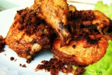 Resep Ayam Goreng Lengkuas Enak Empuk & Gurih