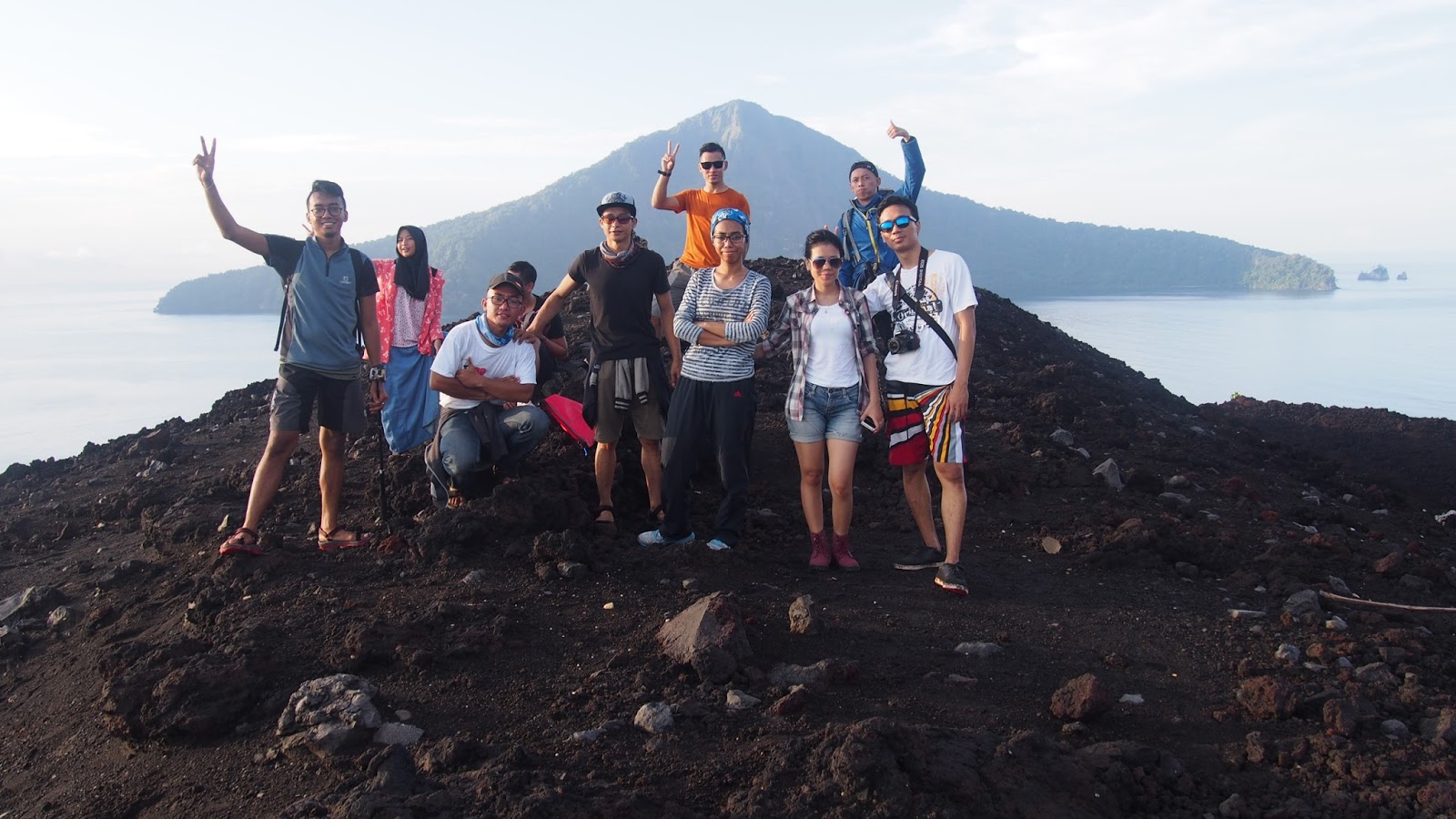 Beauty Fashion  Travel Blog Gunung  Anak  Krakatau