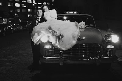 Vintage Glam Wedding on Couples In These Sweet Vintage Images  I Suspect The Second Is An Ad