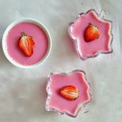 Resep Puding Susu Strawberry