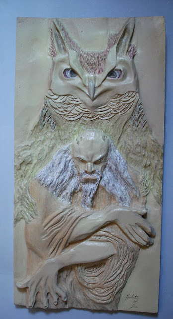 owl sculpture