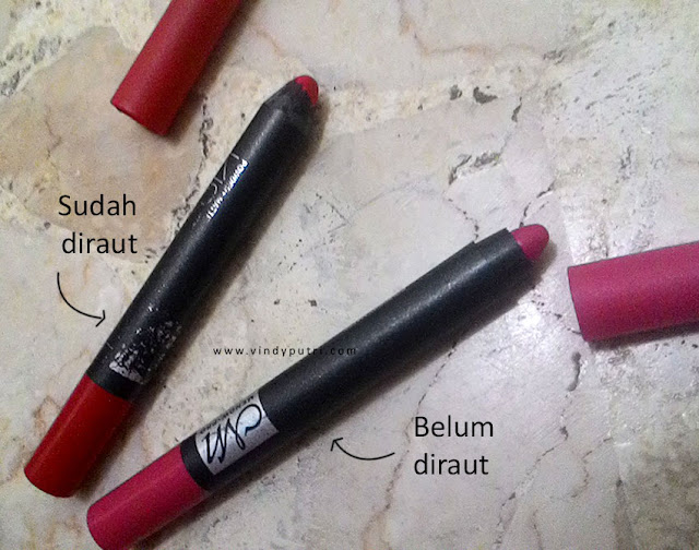 Review Lipstik Pensil MENOW KISSPROOF