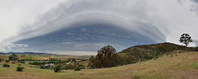 jenis awan Shelf Cloud