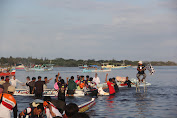  Festival Teluk Kayangan 2023 Sukses Digelar,  Tim Balap Sampan Jerowaru Lotim Sabet Juara Pertama