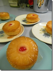 mini upside down cakes 05