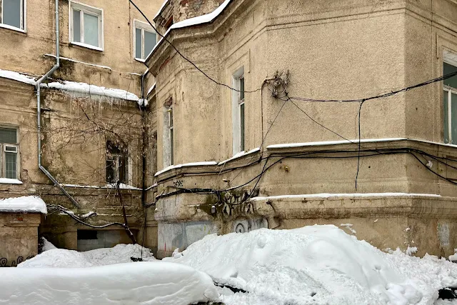 Подсосенский переулок, дворы, бывшая городская усадьба В. Е. Морозова