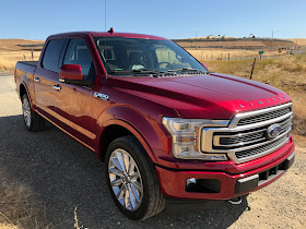 Front 3/4 view of 2019 Ford F-150 SuperCrew