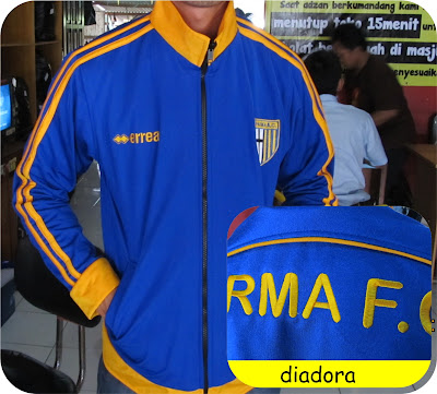 jaket bahan diadora