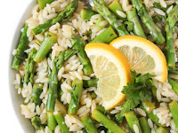 Lemon Garlic Orzo with Asparagus