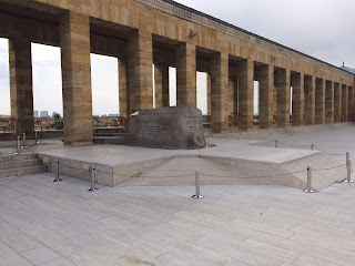 İsmet İnönü'nün mezarı, Anıtkabir, 2022 Mart-sol