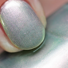 Bee's Knees Lacquer Starborn
