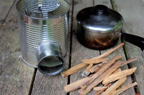 DIY Portable Tin Can Rocket Stove